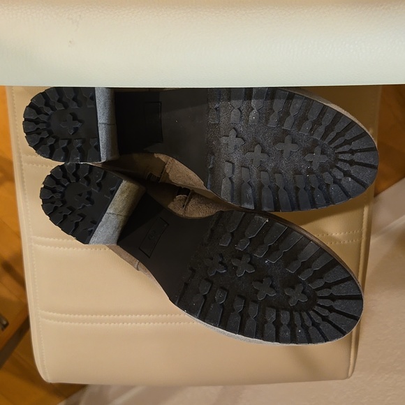 Sun + Stone Veraa Microsuede Buckle Ankle Boots Size 8 - Picture 8 of 8